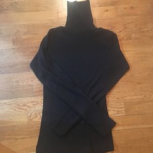 Turtle neck top